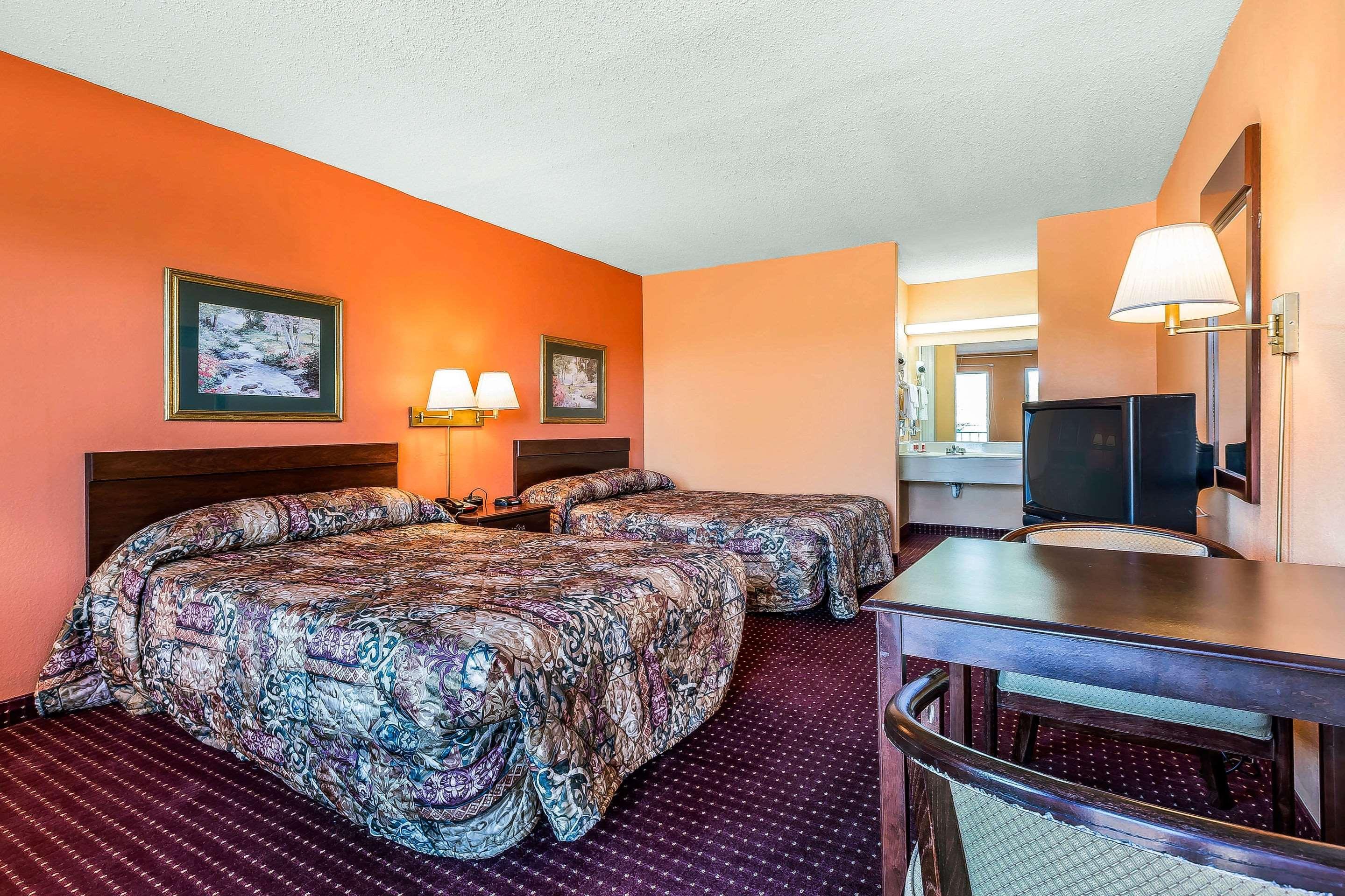 Econolodge Lavonia Bagian luar foto