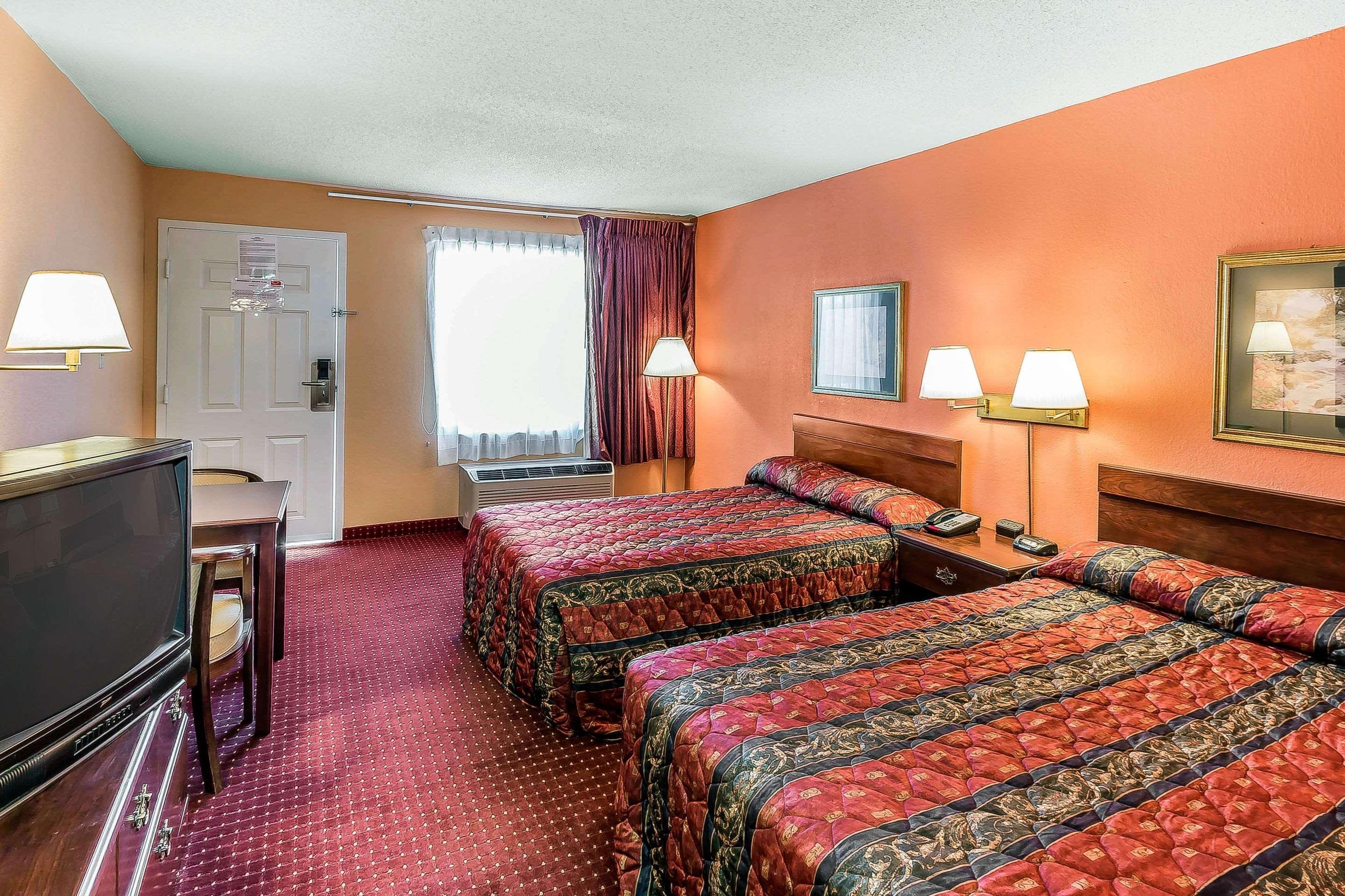 Econolodge Lavonia Bagian luar foto