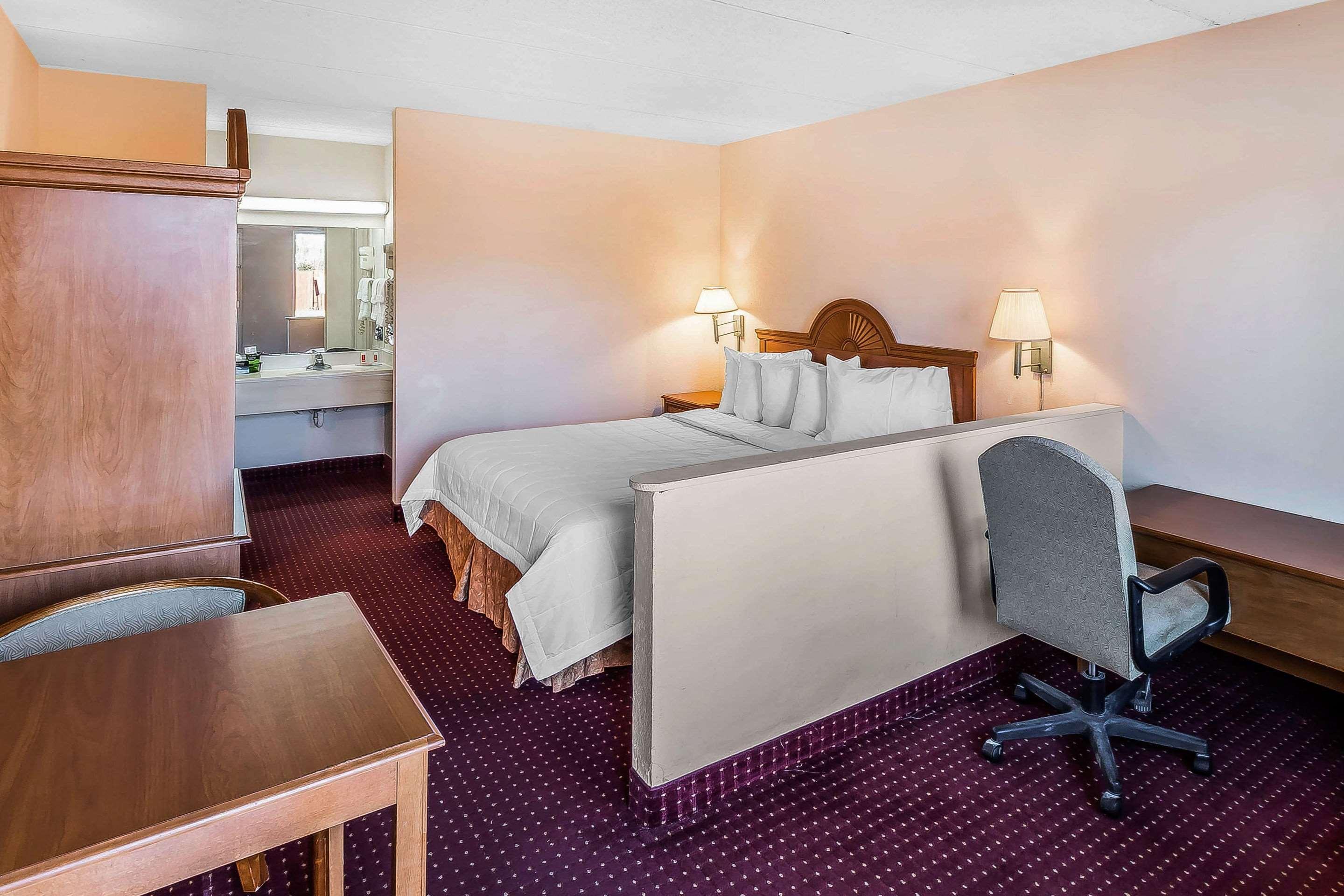 Econolodge Lavonia Bagian luar foto